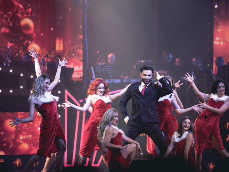 Broadway Christmas Show