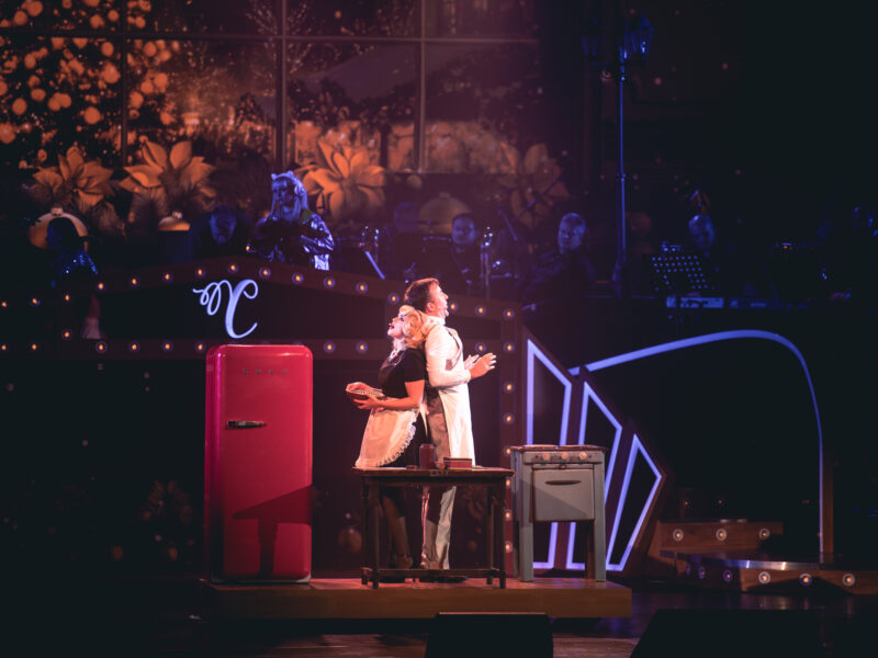 Broadway Christmas Show
